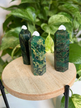 Load image into Gallery viewer, Emerald – The Stone of Love, Abundance & Heart-Centered Growth