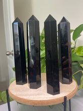 Load image into Gallery viewer, Obsidian tower — Stone of Protection & Truth