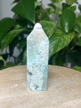 Load image into Gallery viewer, Caribbean Calcite Tower— Stone of Calm & Conscious Awakening