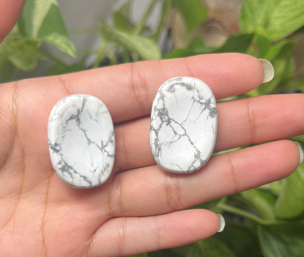 Howlite Worry stone — Stone of Peace & Patience