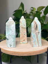 Load image into Gallery viewer, Caribbean Calcite Tower— Stone of Calm &amp; Conscious Awakening
