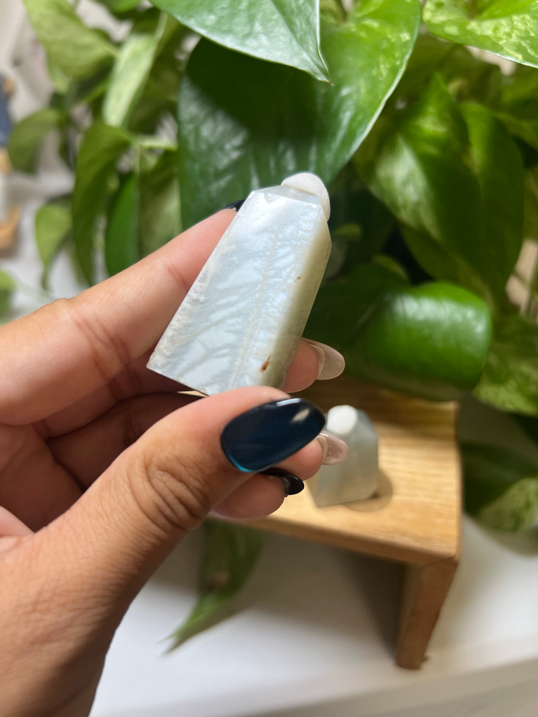 Green Moonstone – The Stone of Emotional Renewal, Intuition & Heart Healing