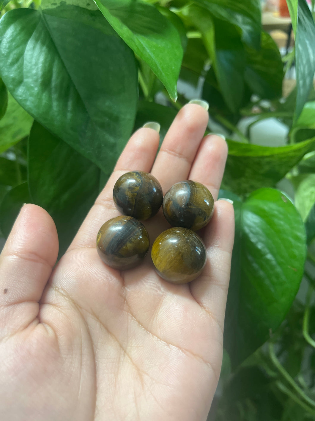 Tiger’s Eye Sphere — Stone of Courage & Confidence